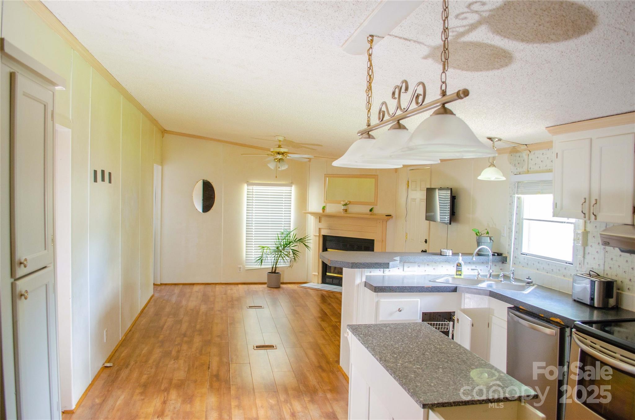 Travis Acres - Residential