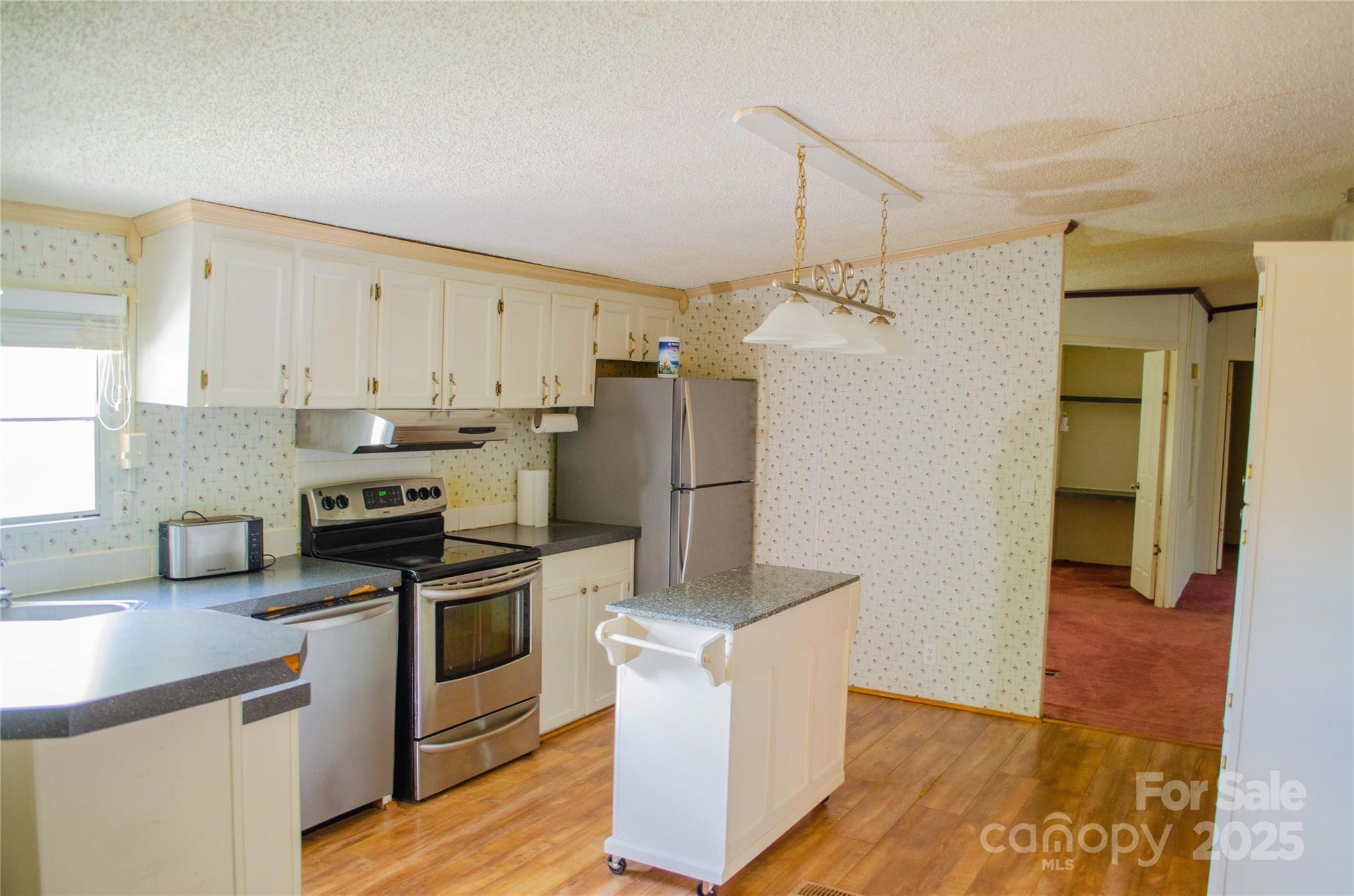 Travis Acres - Residential