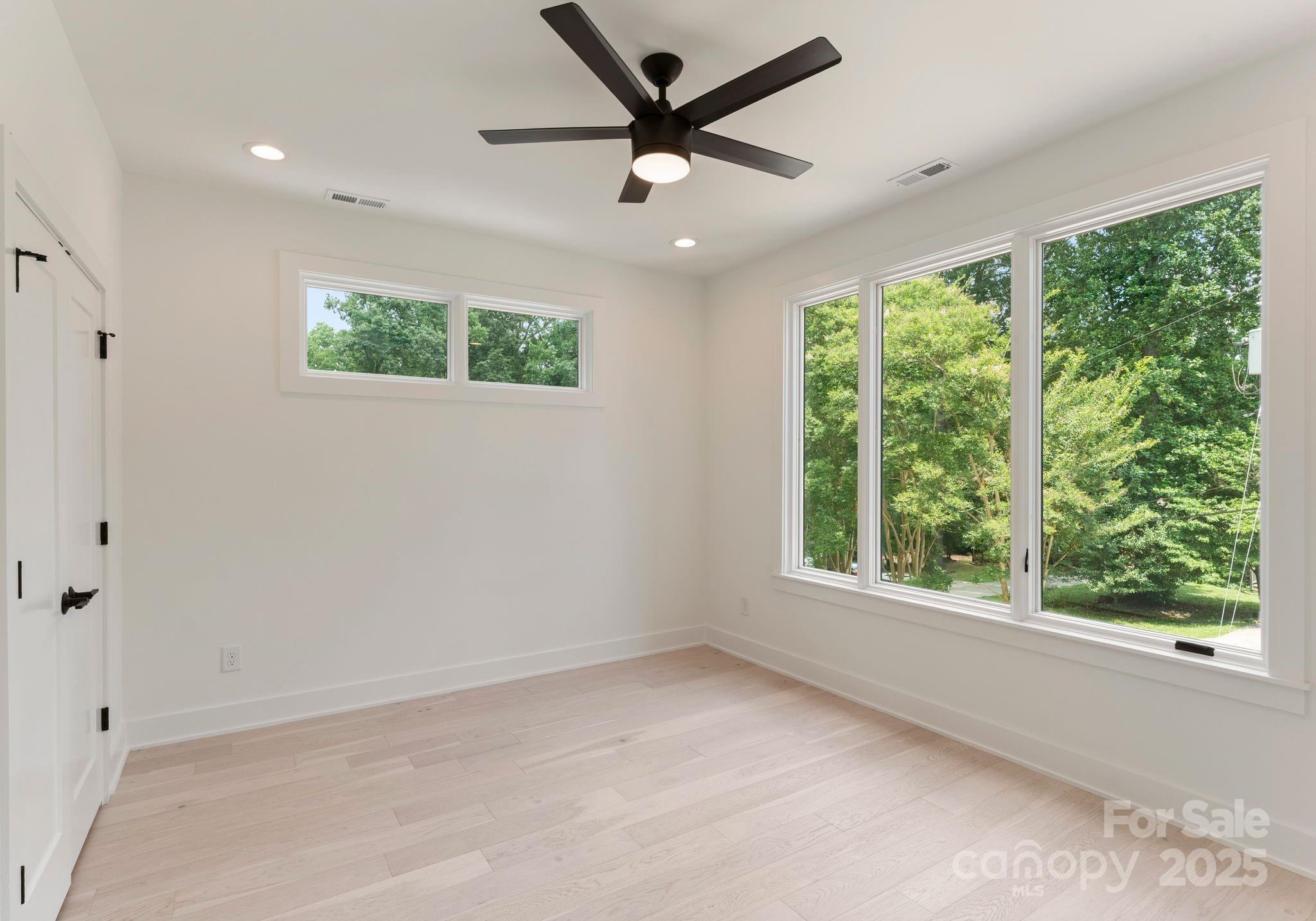 Oakhurst - Residential