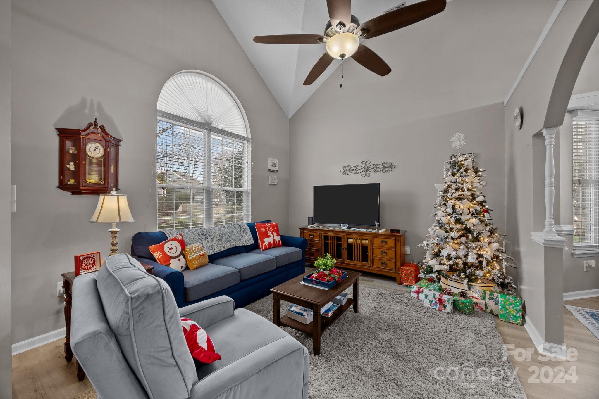 Harris Pointe - Residential