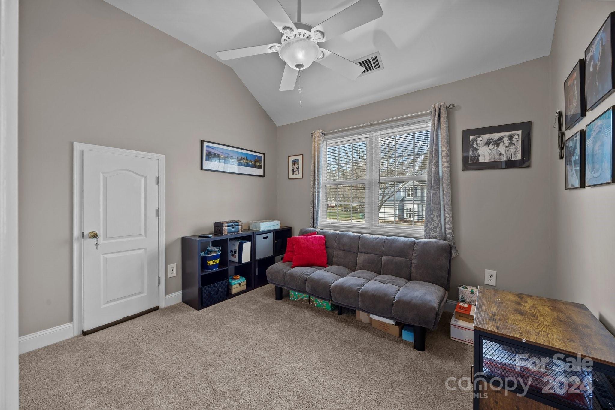 Harris Pointe - Residential
