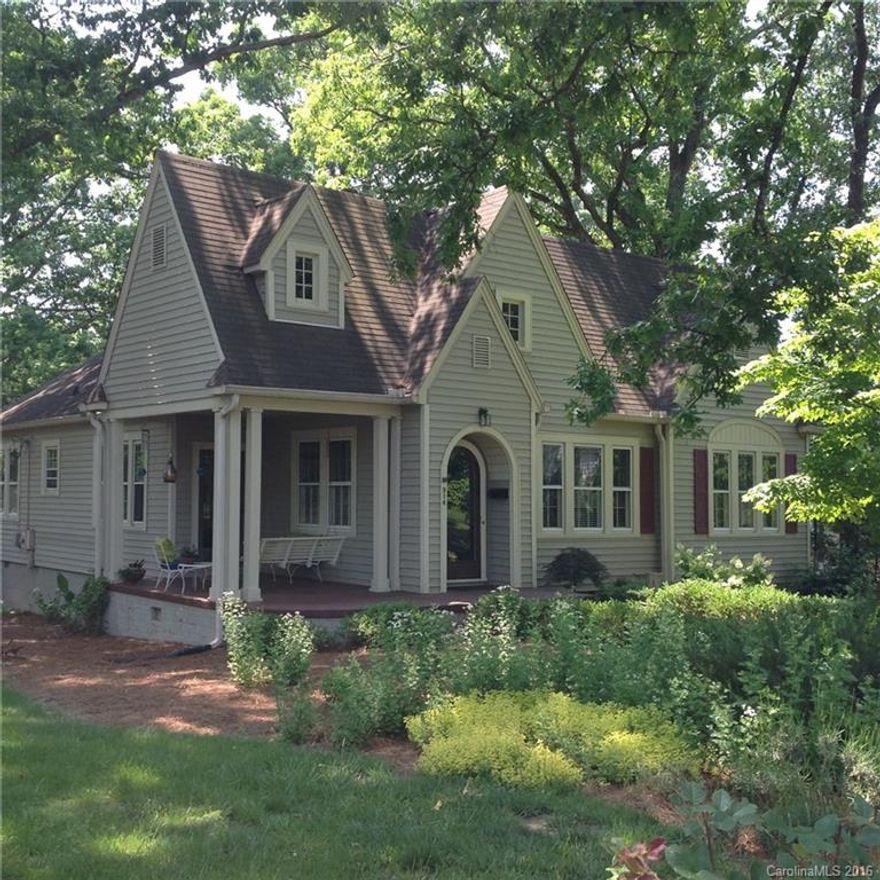 Classic 40s Bungalow near Monroe’s Beautiful Historic District! Nice Corner Lot w/ Tree-Lined Streets. Minutes to Walter Bickett & Benton Heights Elementary School, Monroe Middle School, Union Academy, the Central Academy of Technology & Arts, and Belk Tonawanda Park! Numerous Upgrades, including Two Full Bathrooms and a Delightful Kitchen! Real Hardwood Floors, Large Deck, Excellent Vinyl Siding and Lovely Landscaping!  Excellent Value; Excellent Location!
