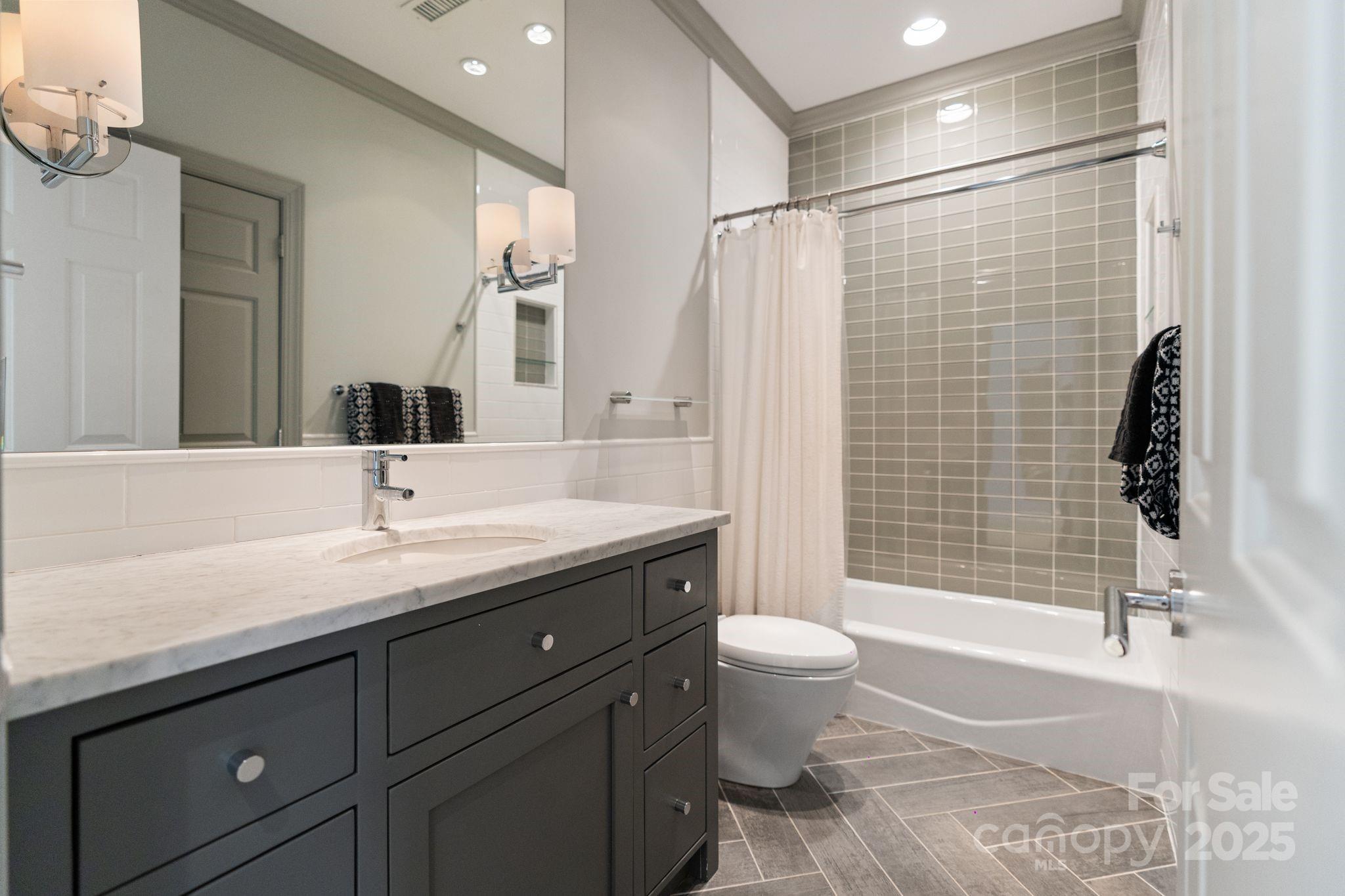 Providence Country Club - Residential