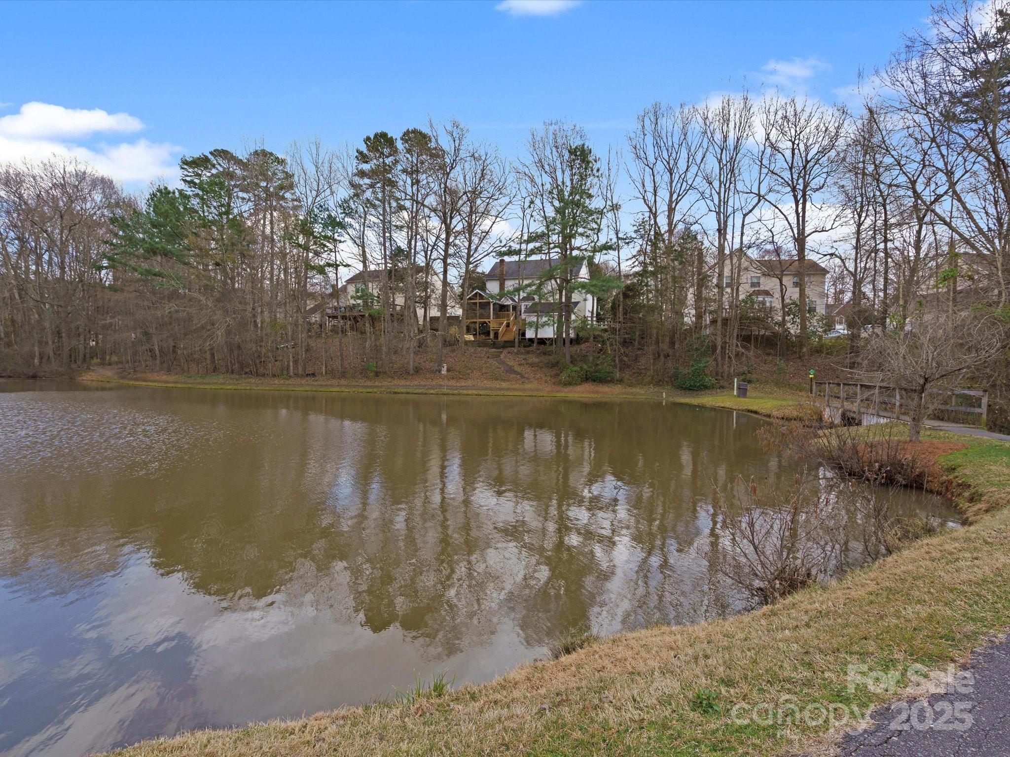 Woodside Falls - Residential