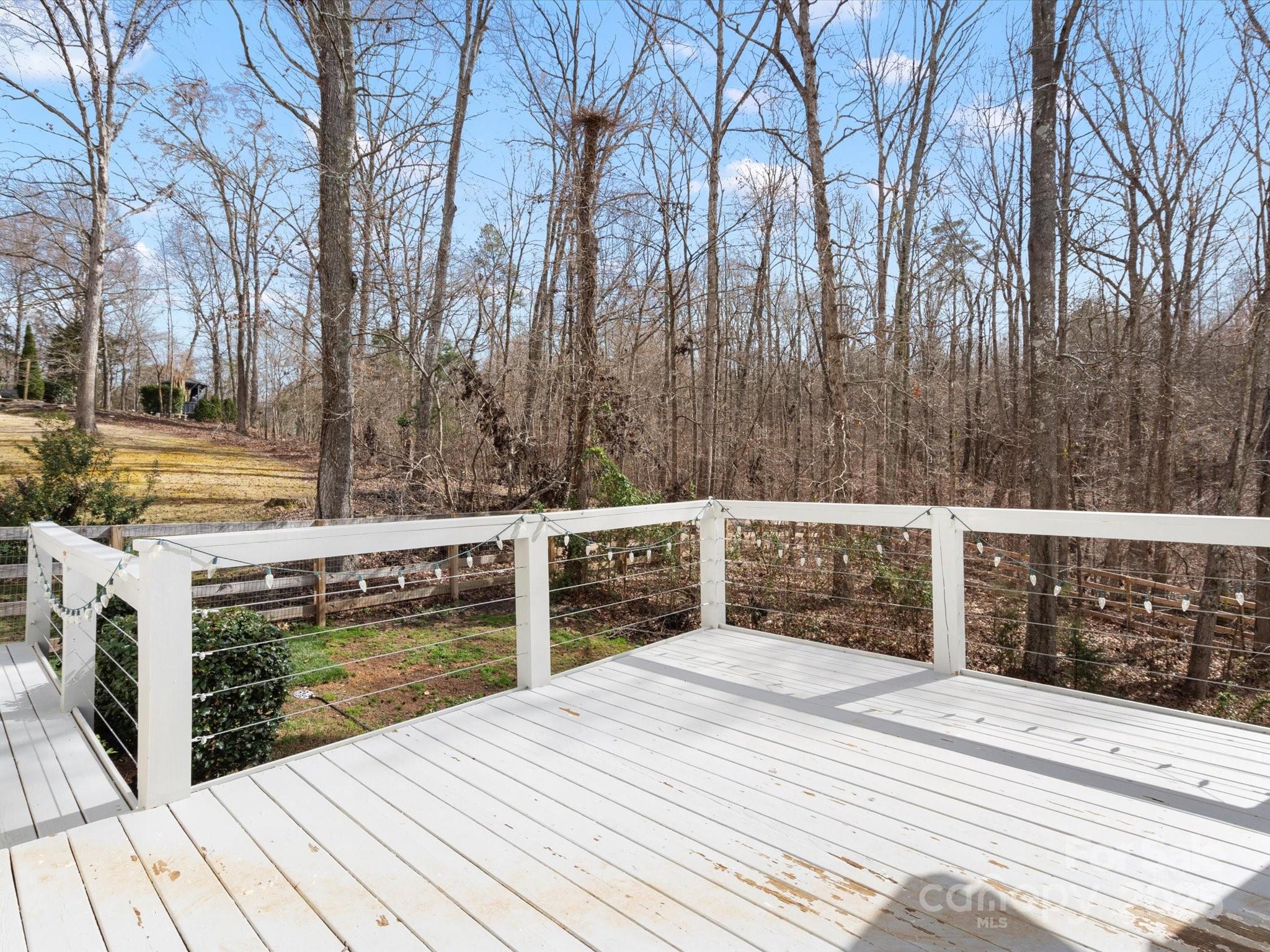 Woodside Falls - Residential