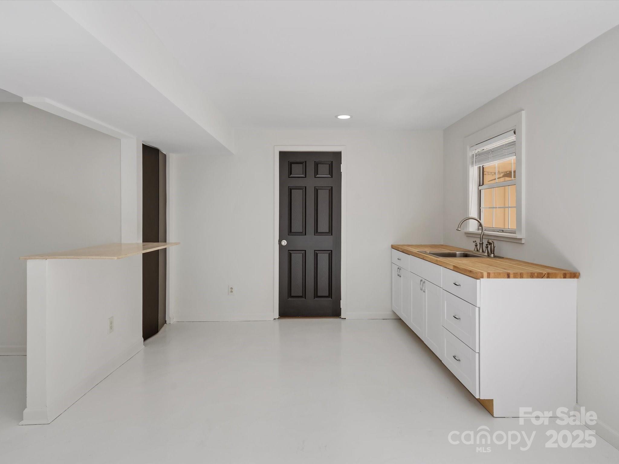 Woodside Falls - Residential