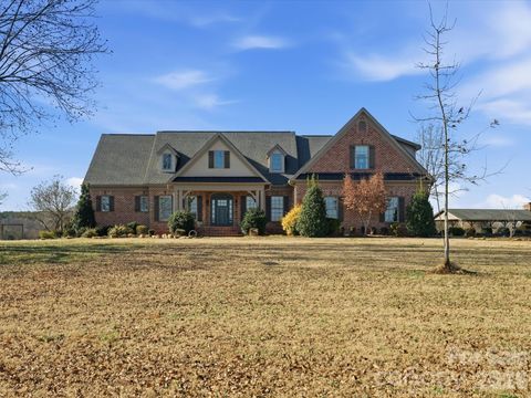 3135 Old Hickory Road Lancaster SC 29720