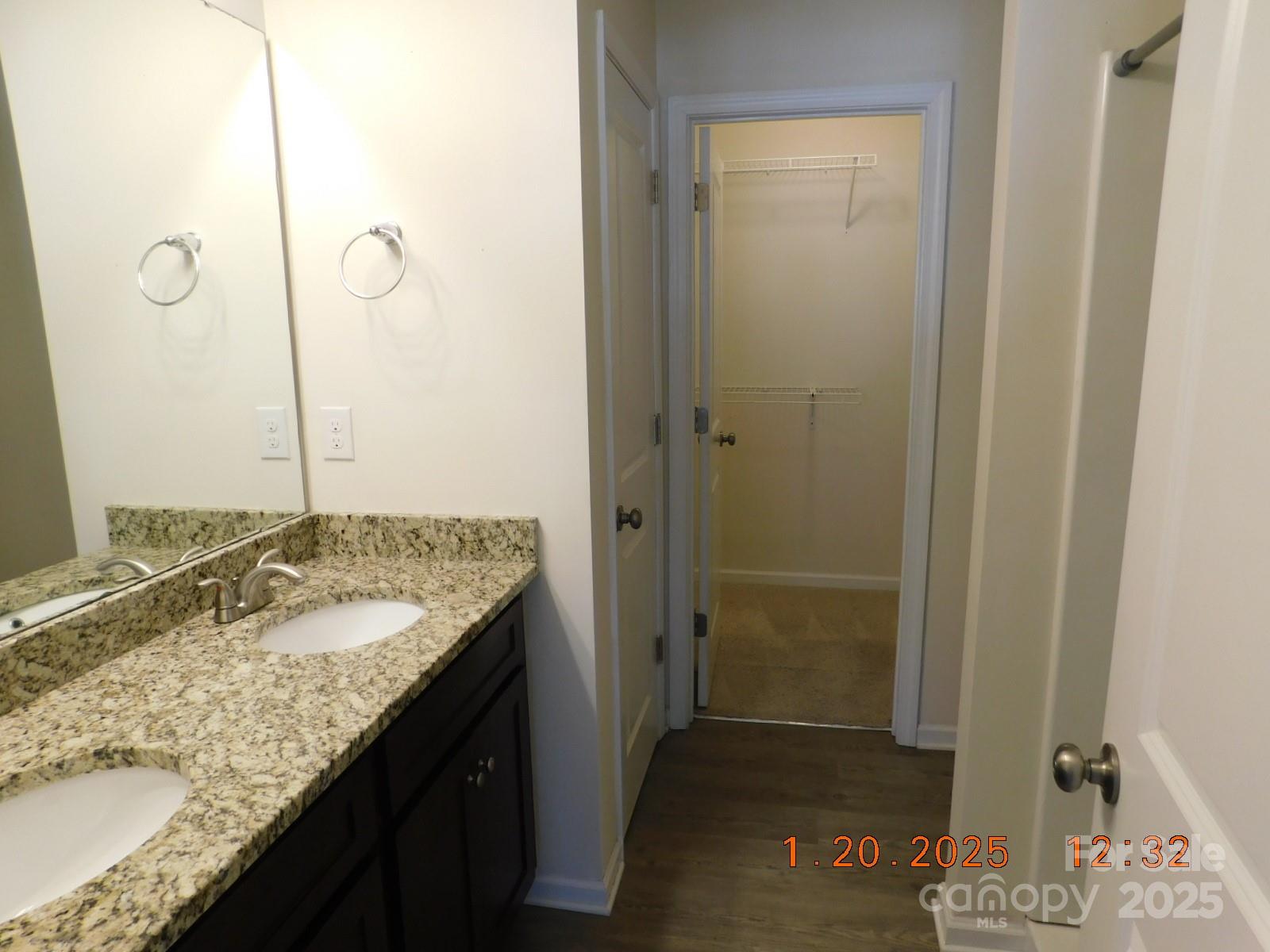 THE VILLAGE AT GRANTS CREEK - Residential