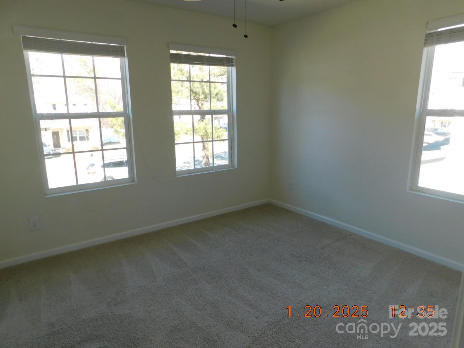 THE VILLAGE AT GRANTS CREEK - Residential