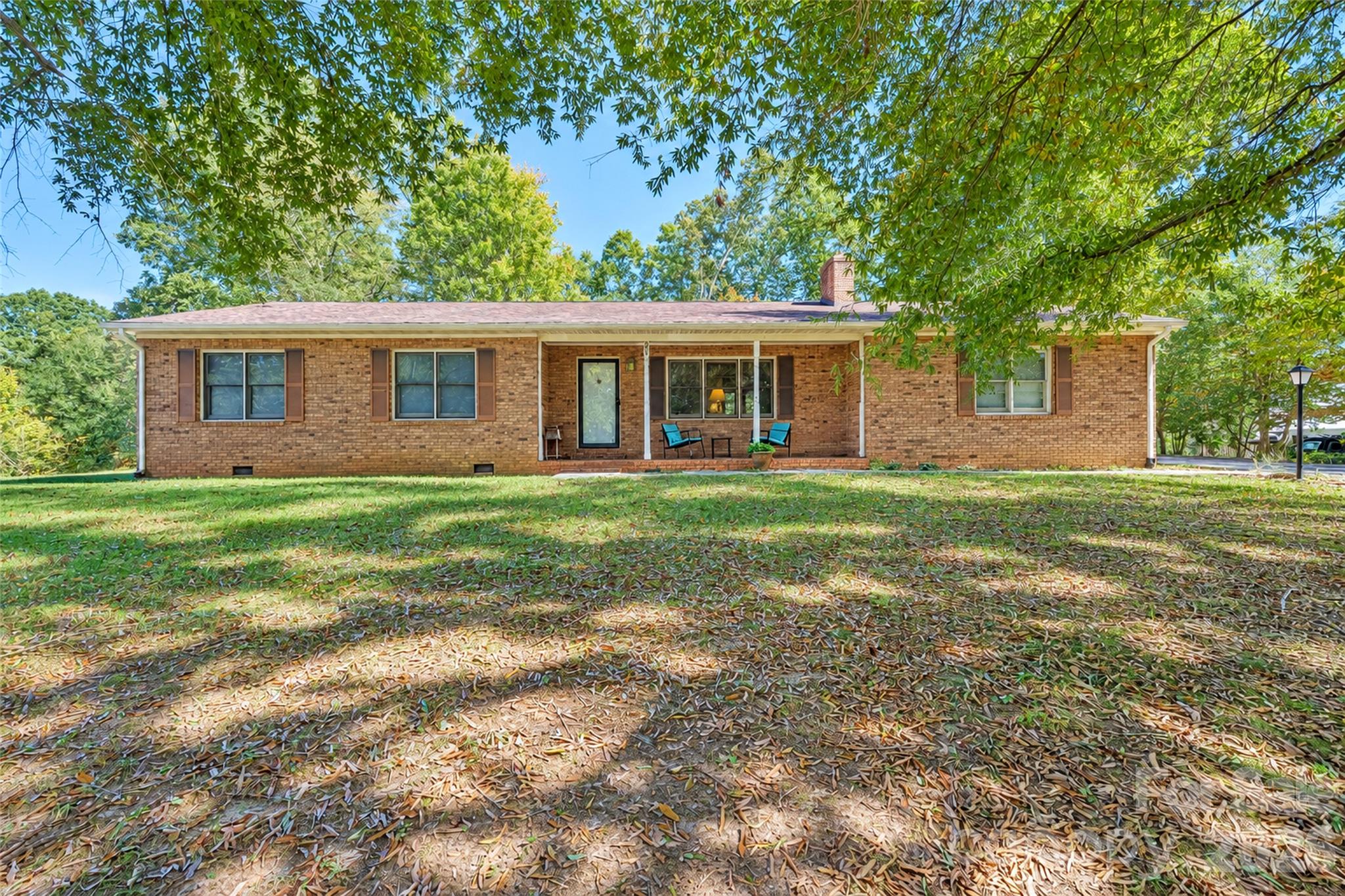 206 Bleynat Street