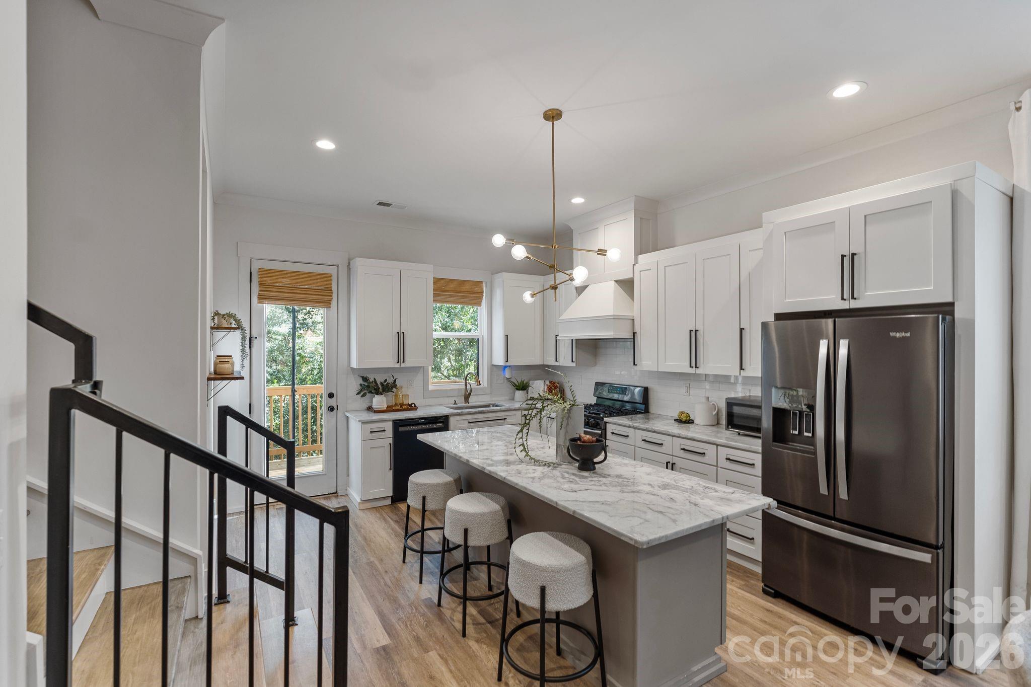 Country Club Heights - Residential