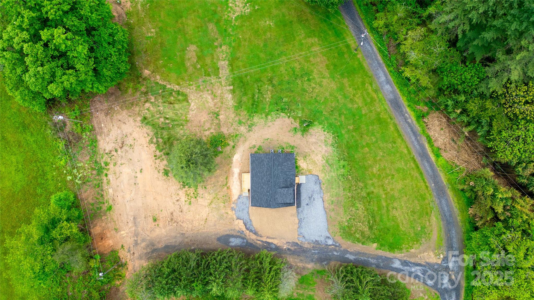 24 Queen Annes Drive