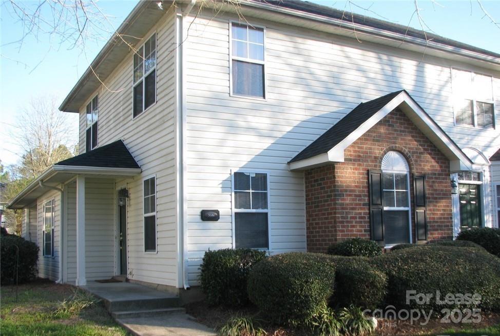 Melrose Townhomes - Residential Lease