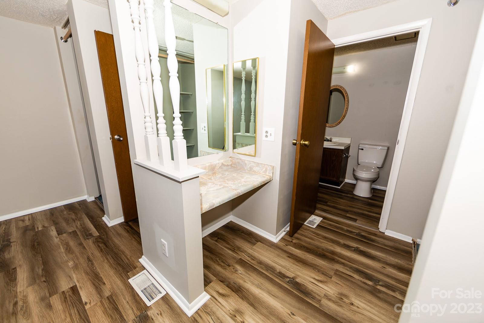 Holly Grove - Residential