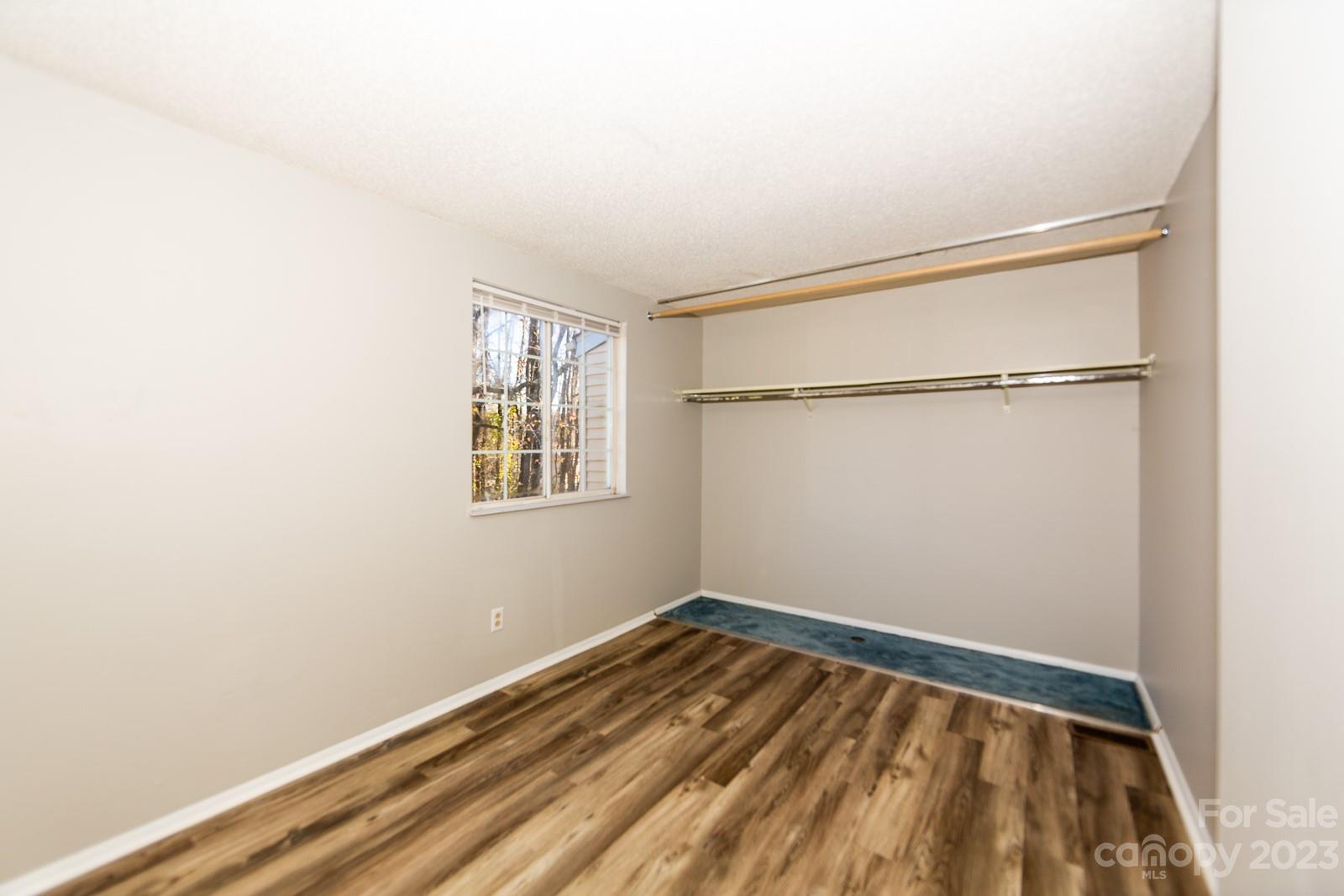 Holly Grove - Residential