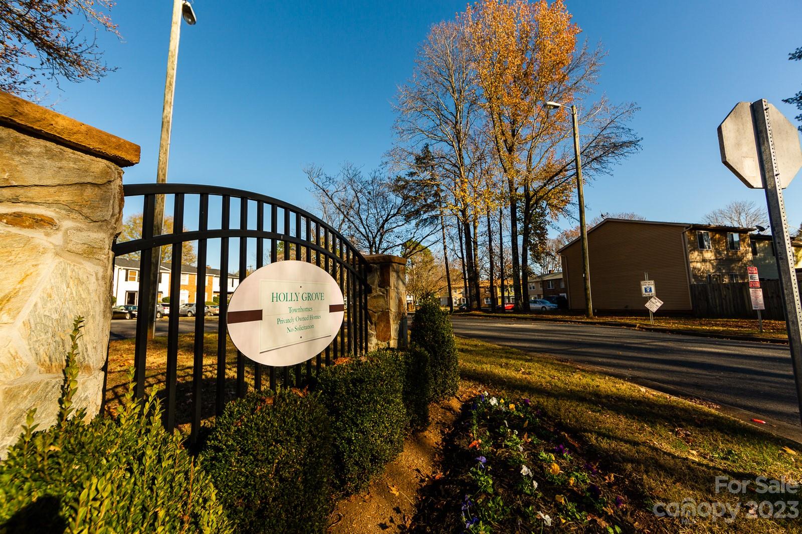 Holly Grove - Residential