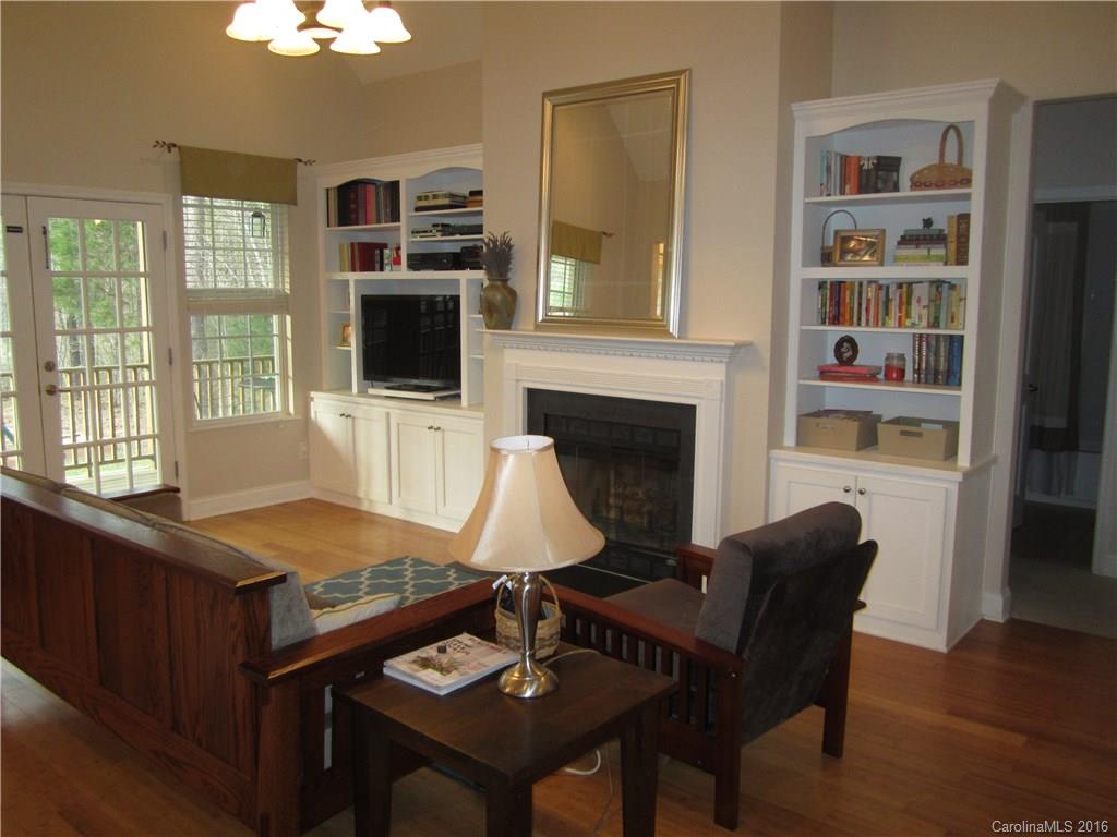 Henrys Orchard - Residential