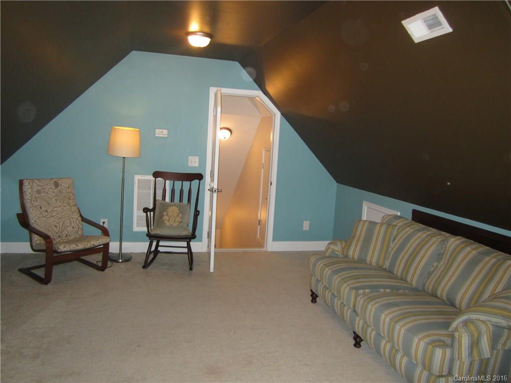 Henrys Orchard - Residential