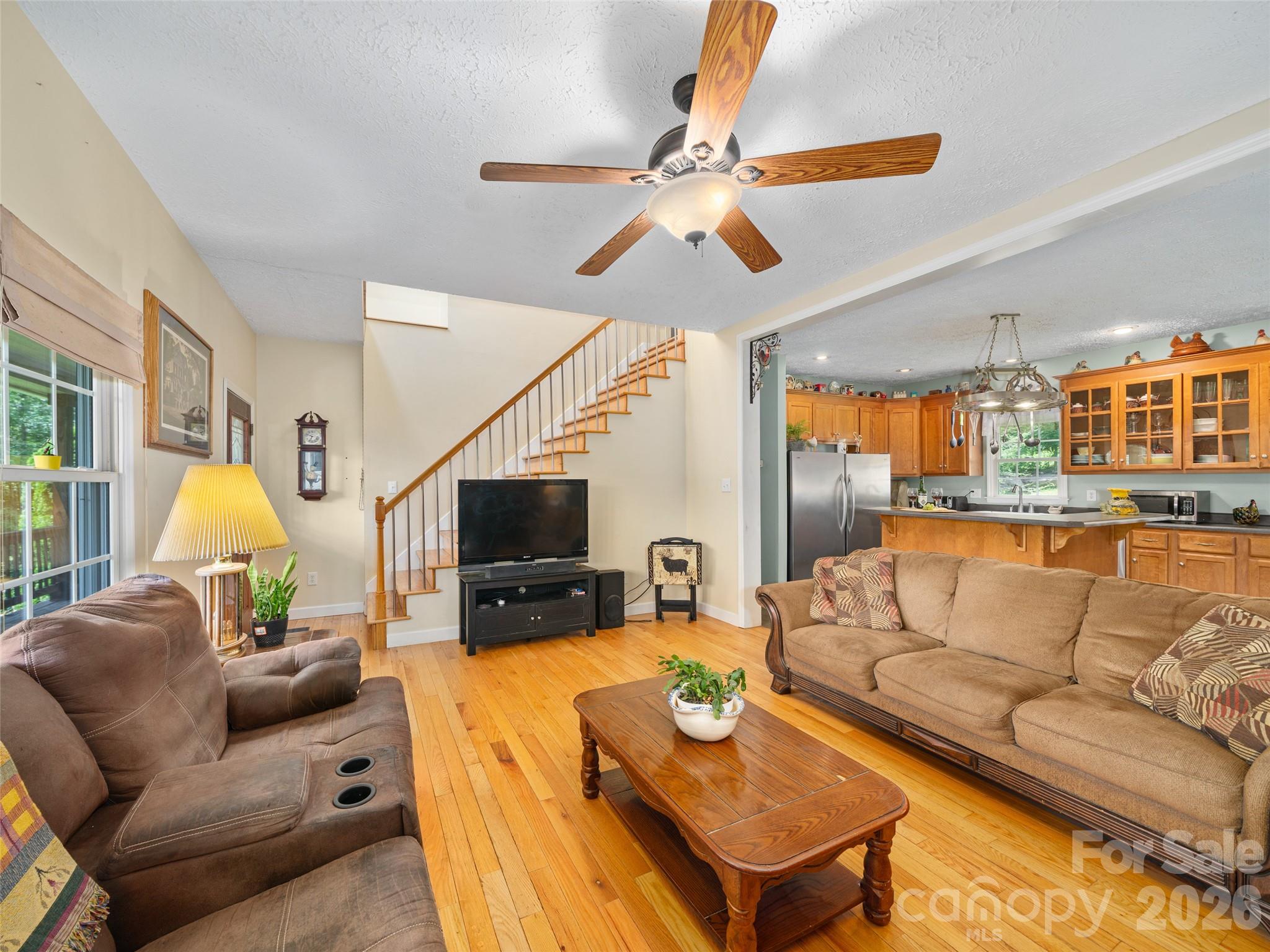 2216 Beans Creek Road