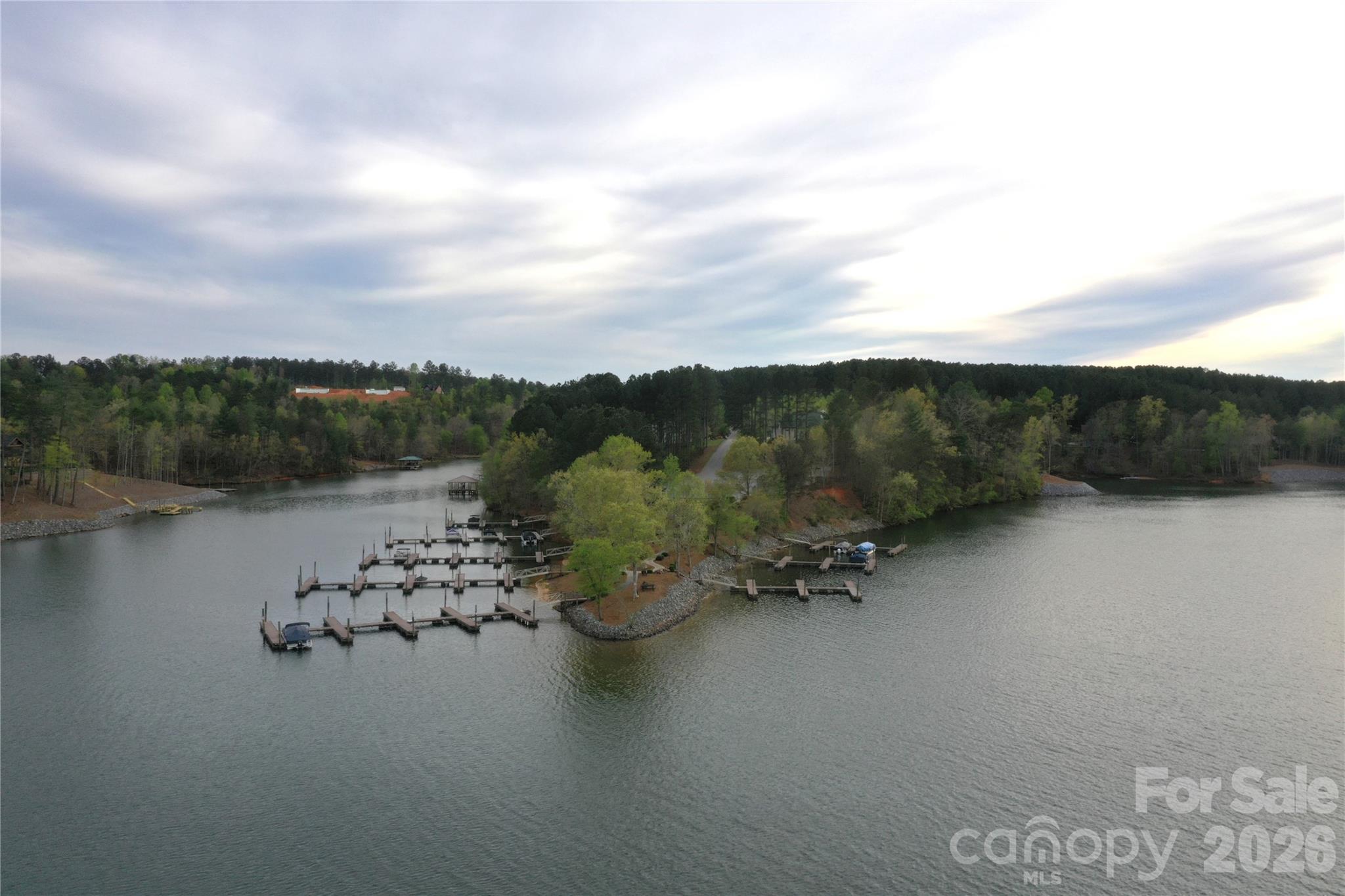 Paradise Harbor - Land