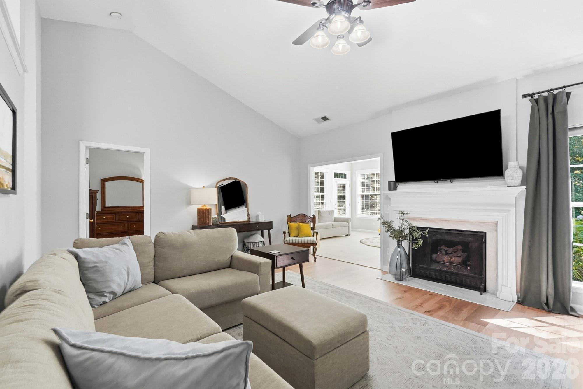 1636 Heather Glen Road