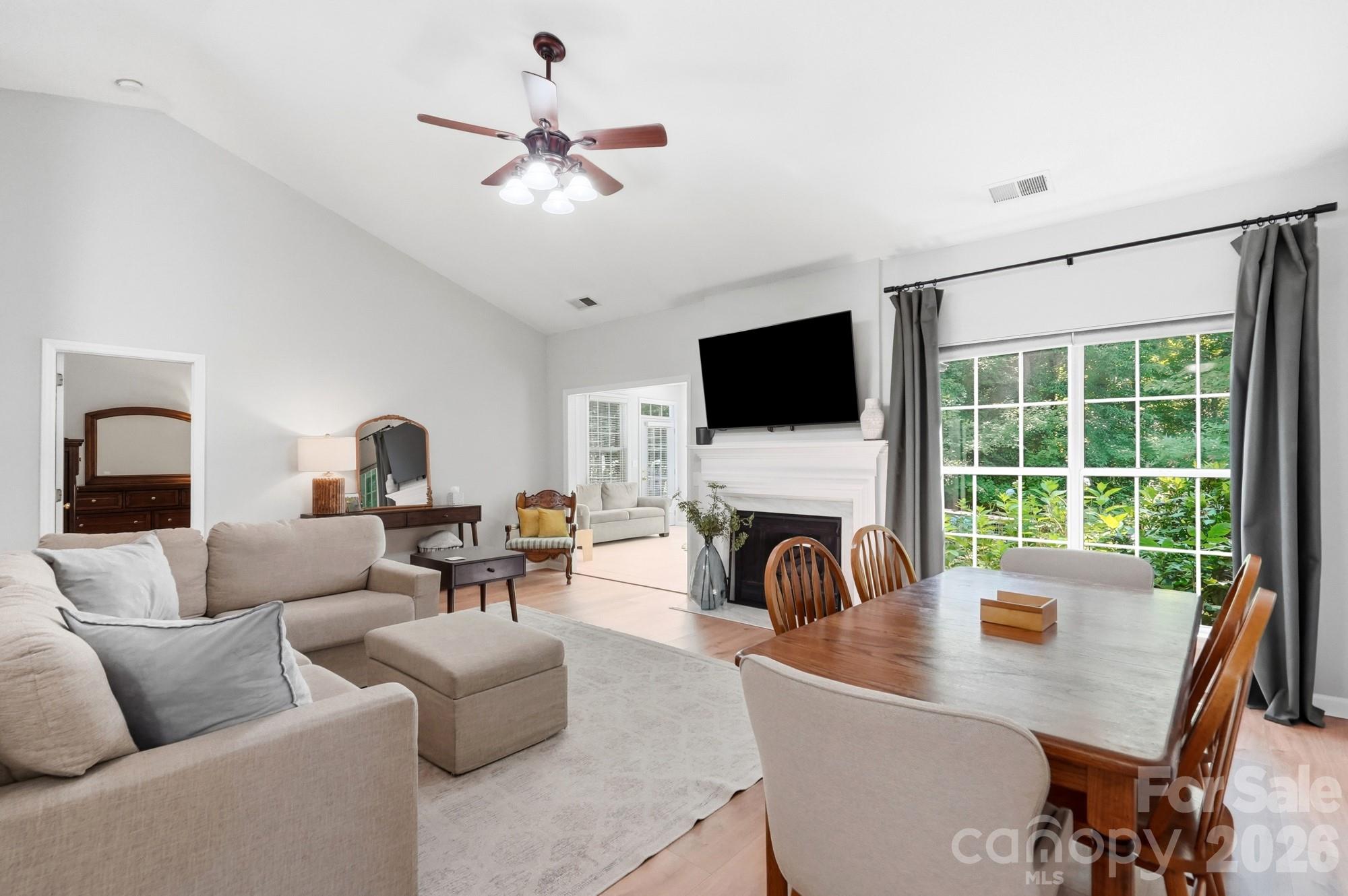 1636 Heather Glen Road