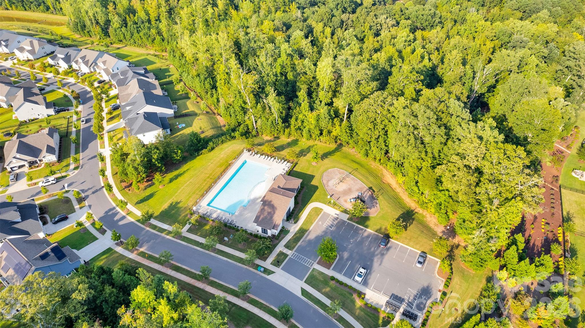 7007 Kingfisher Way
