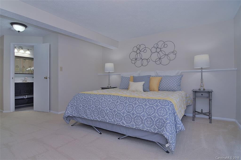 Pines Of Woodlawn - Residential