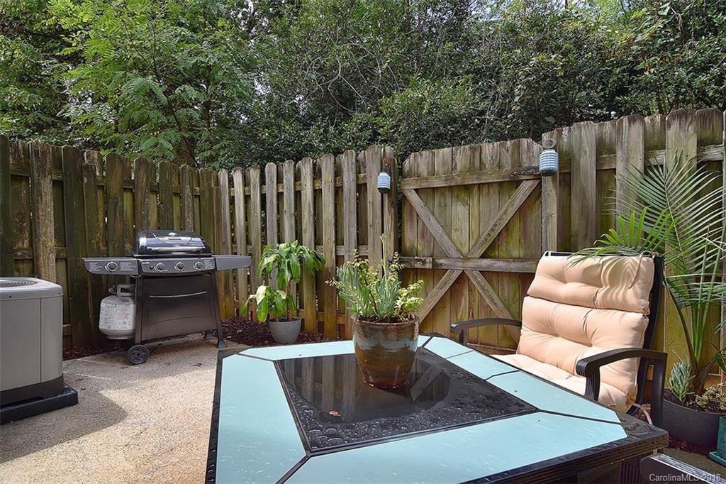 Pines Of Woodlawn - Residential