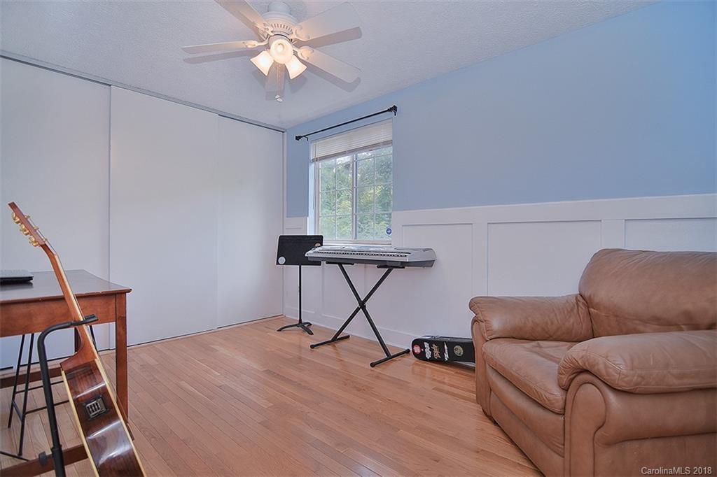 Pines Of Woodlawn - Residential