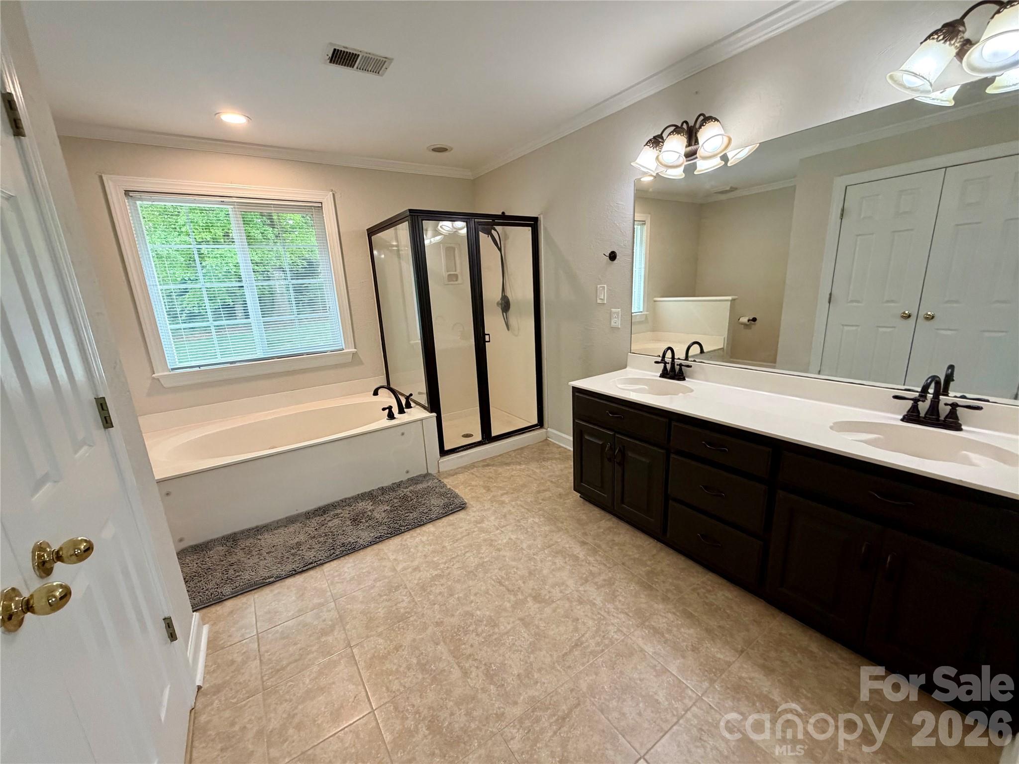 Carriage Downs - Residential