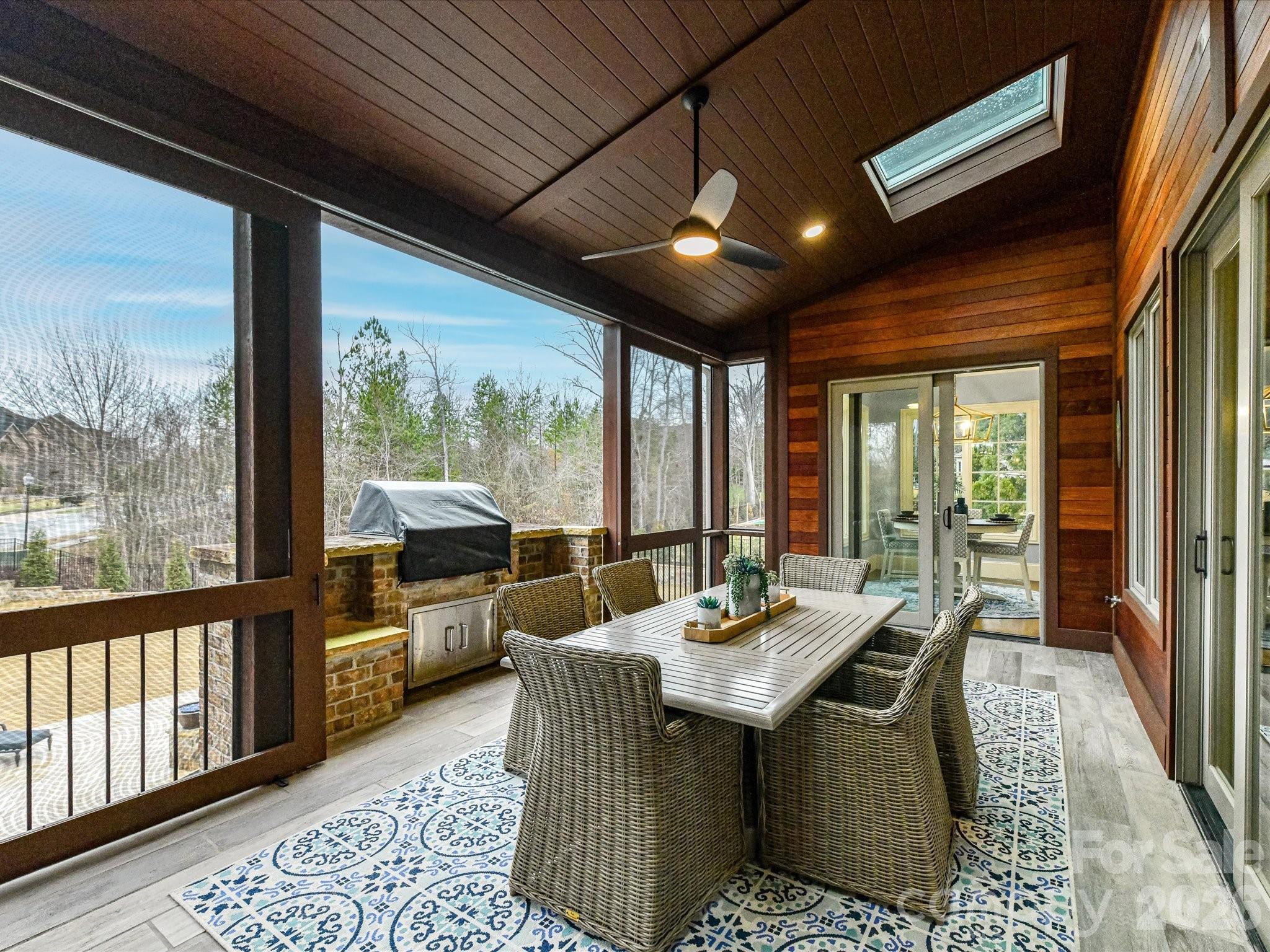 Chatsworth - Residential