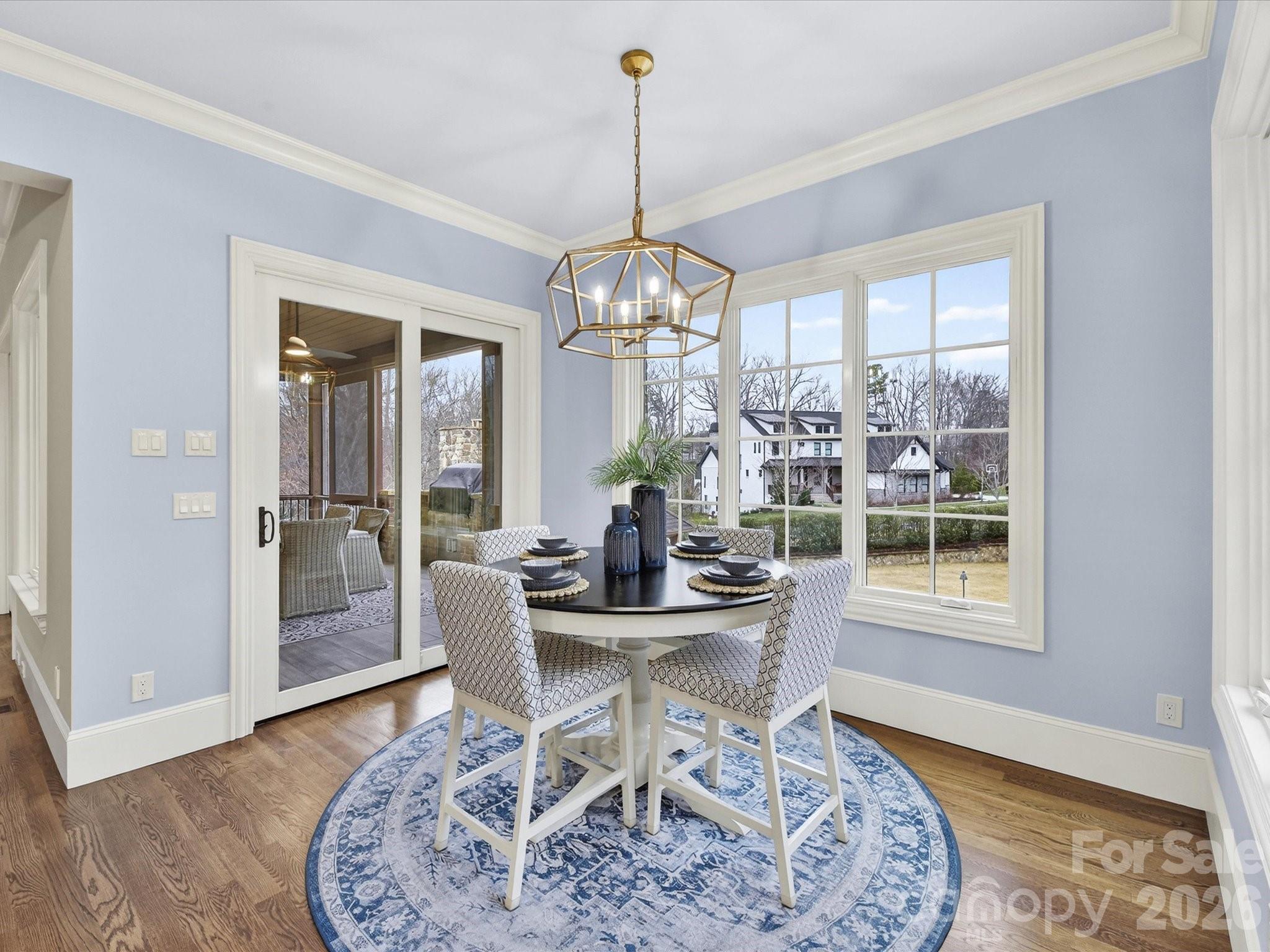 Chatsworth - Residential