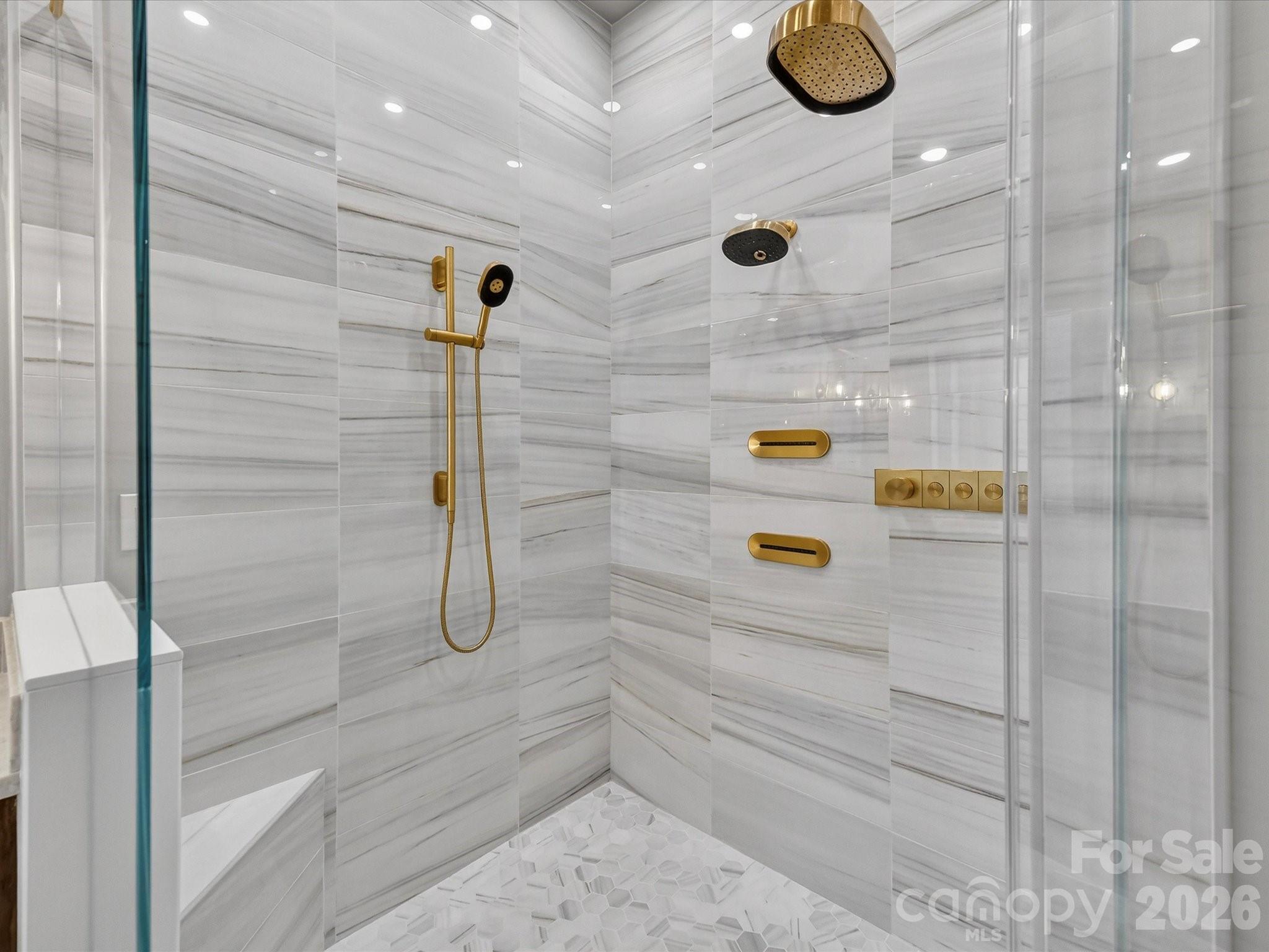 Chatsworth - Residential