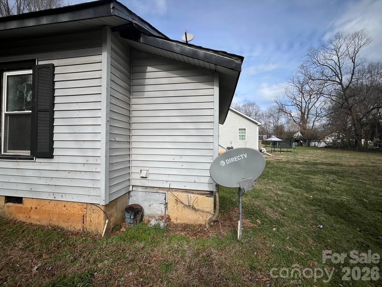 1021 Old Charlotte Road