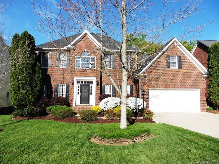 Beautiful home with tranquil view of 3rd green.  Master on main with new tile floor, vanity, granite and frameless shower in Master Bath. Recently upgraded Kitchen w/granite, SS appliances, double ovens, large island, lots of cabinet space. Opens to great room w/gas log fireplace.  Formal D/R & L/R.  HW floors on main. Upper level has 4 large bedrooms and bonus. Well maintained home with irrigation system. New roof in '12. Short Walk to playground, pool, clubhouse on path at the end of Cranleigh