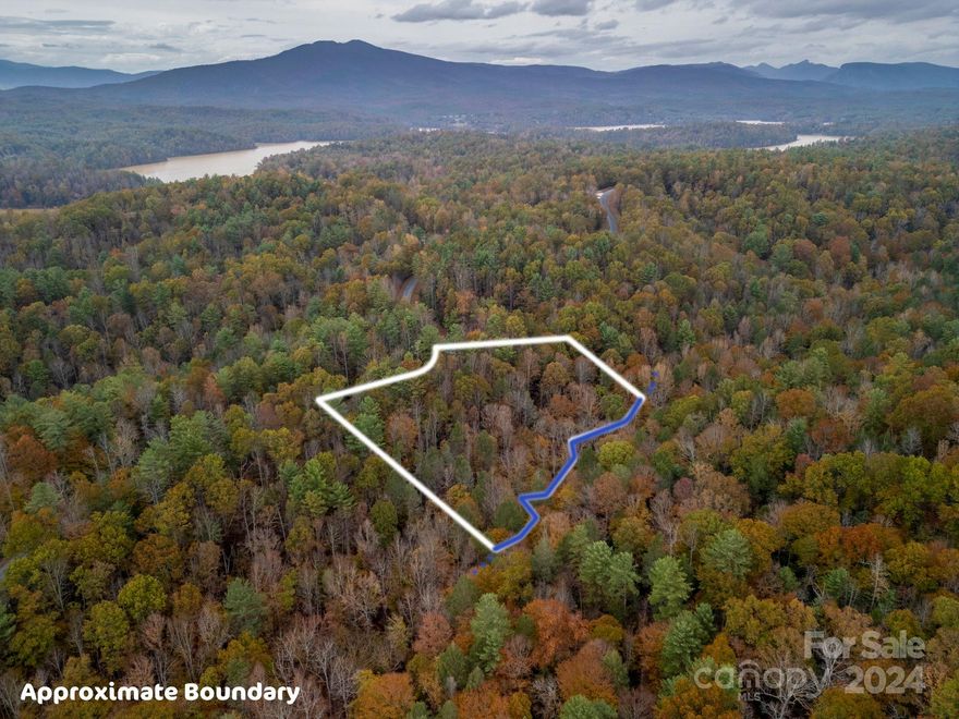 MOTIVATED OWNER!! The Arbor at Lake James is a beautiful spot! Whether you’re looking to make it a vacation retreat or a full-time residence, it has a lot to offer.  As a vacation home, you can enjoy the serene environment, beautiful lake views, and recreational amenities like boating or hiking without the stress of daily life. It's a perfect escape from the hustle and bustle. You can choose to visit during specific seasons or times of the year, which can be ideal if you have a busy schedule or prefer different vacation spots at different times.  Living here full-time means you get to enjoy the community amenities and lakefront lifestyle year-round. You’ll build stronger connections with neighbors and integrate more fully into the local community.
Ultimately, whether it’s for vacation or full-time living, The Arbor at Lake James can provide a great setting for relaxation and enjoyment. It’s all about what fits your lifestyle and needs best!
SELLER FINANCING AVAILABLE...