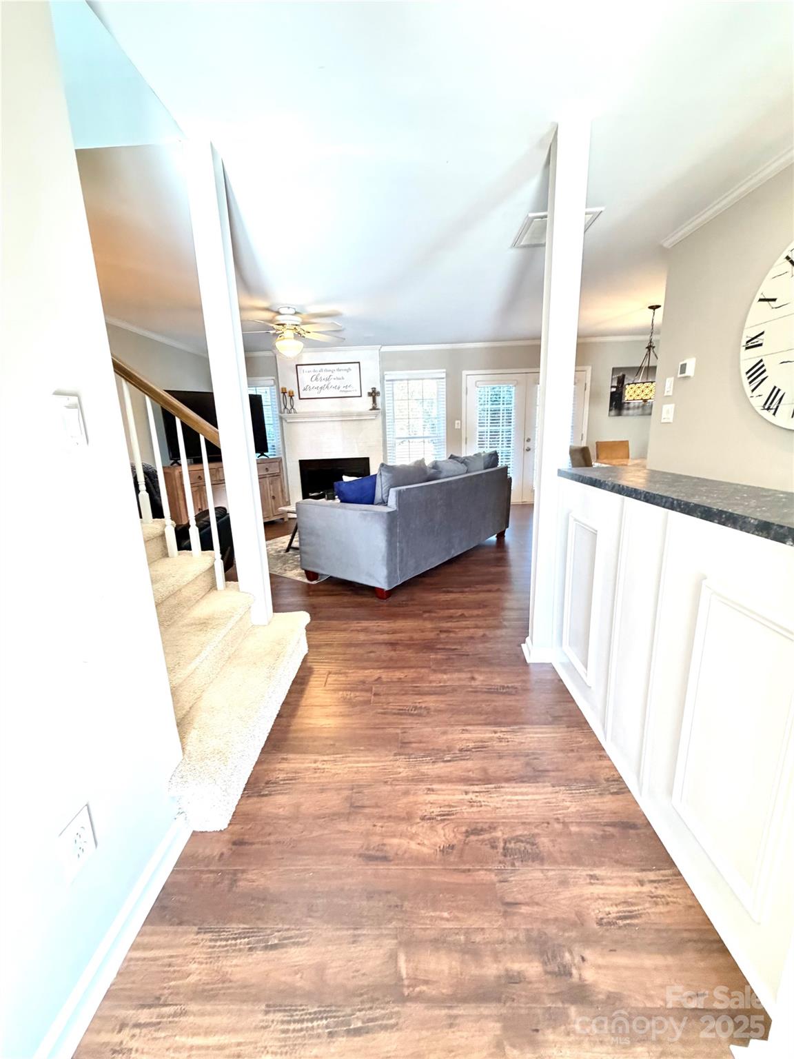 9232 N Vicksburg Park Court