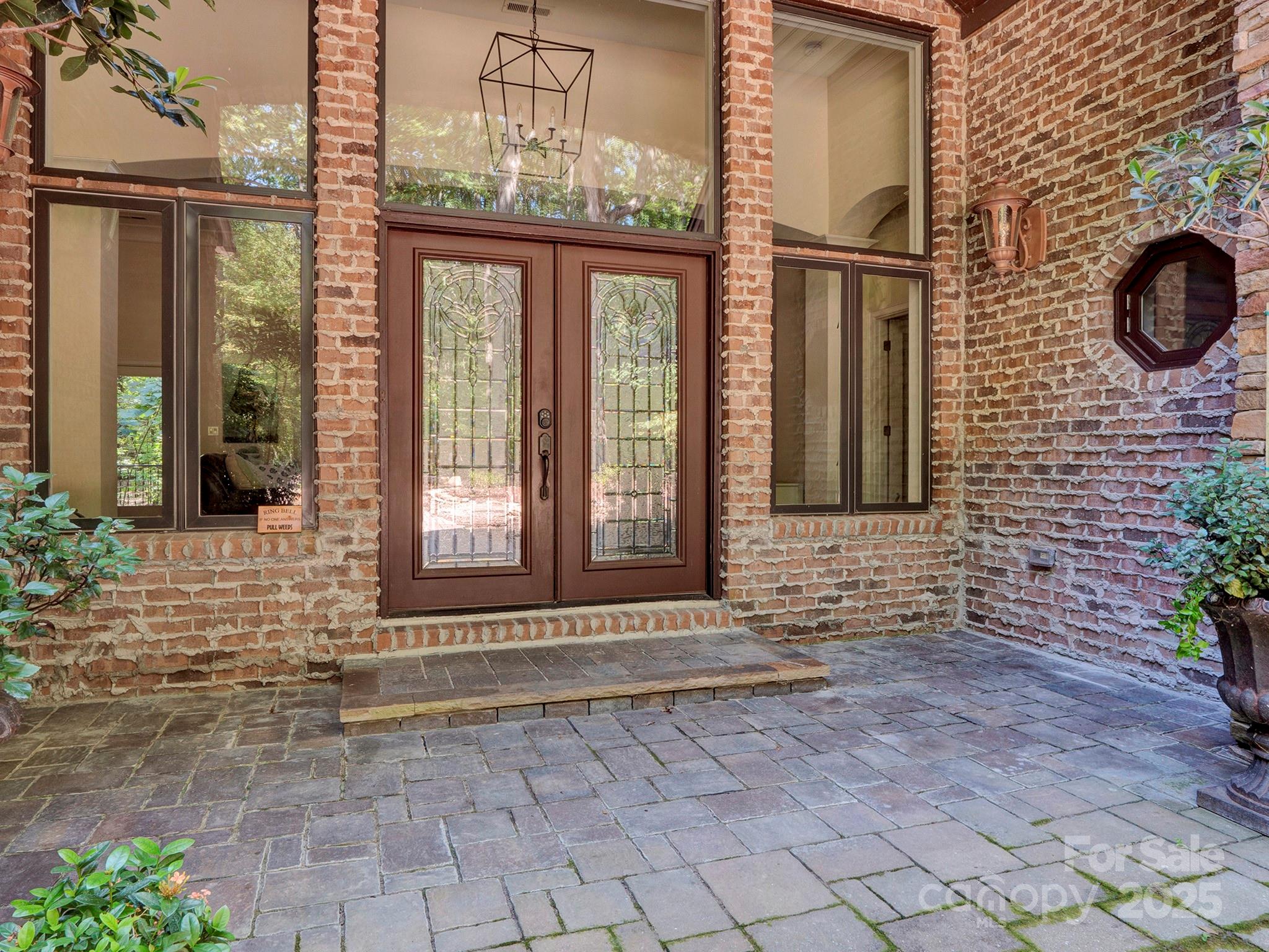 225 Riverton Road