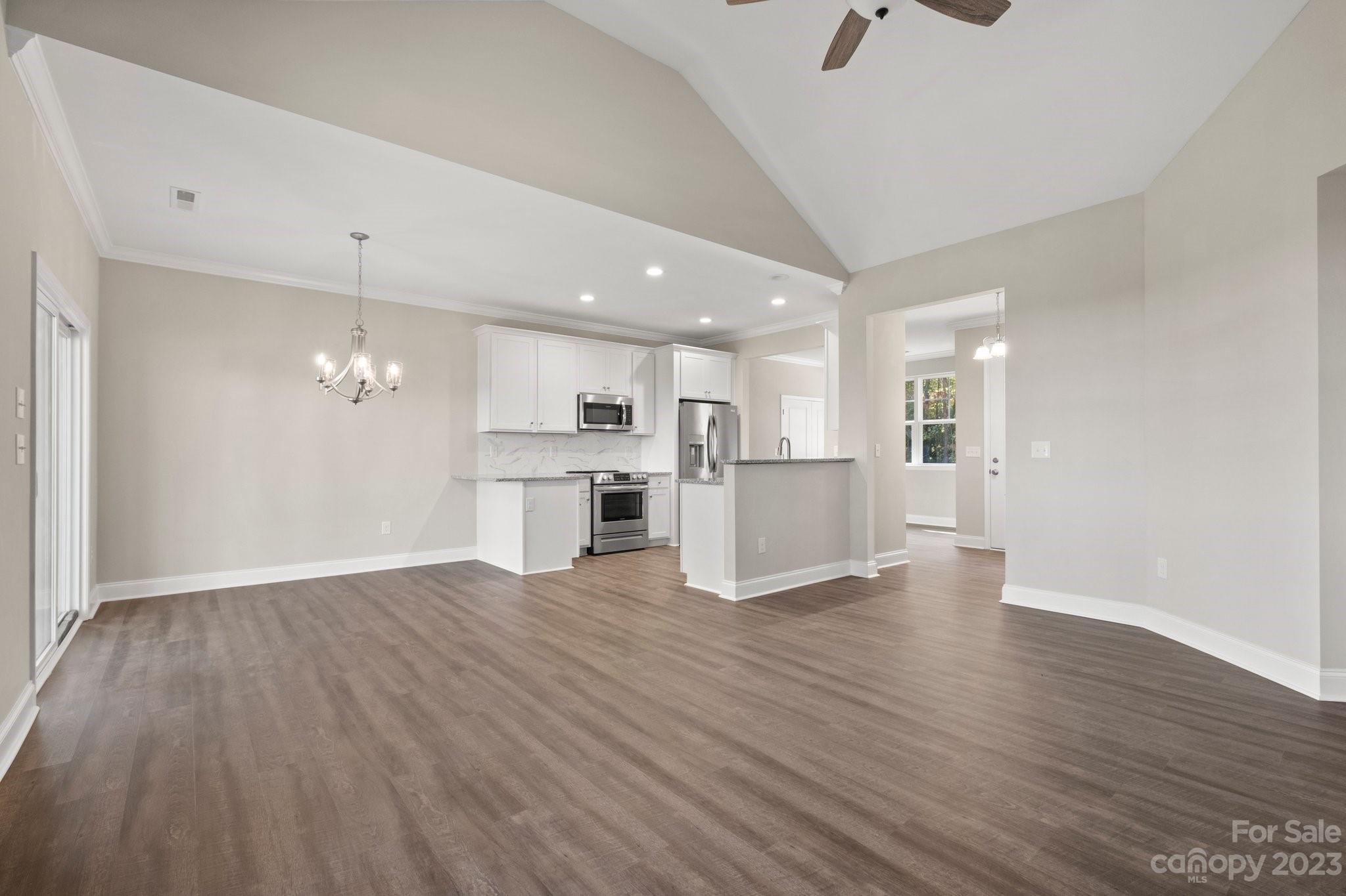 Lakehaven Estates - Residential