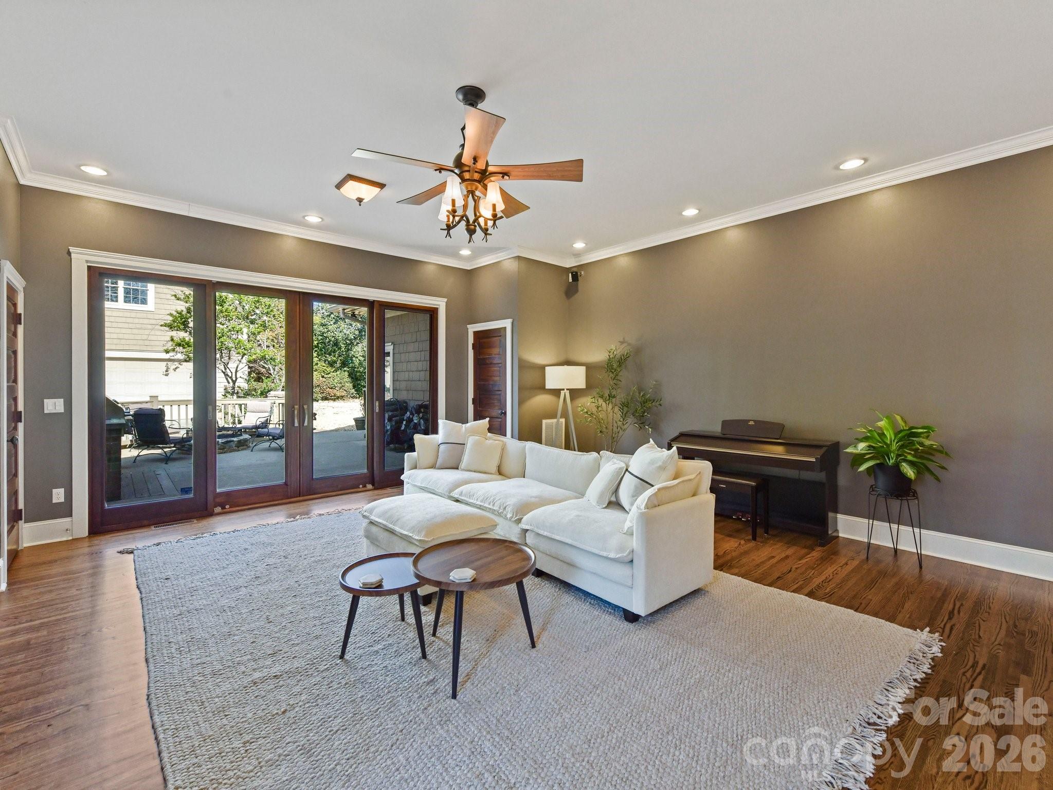 Myers Park - Residential