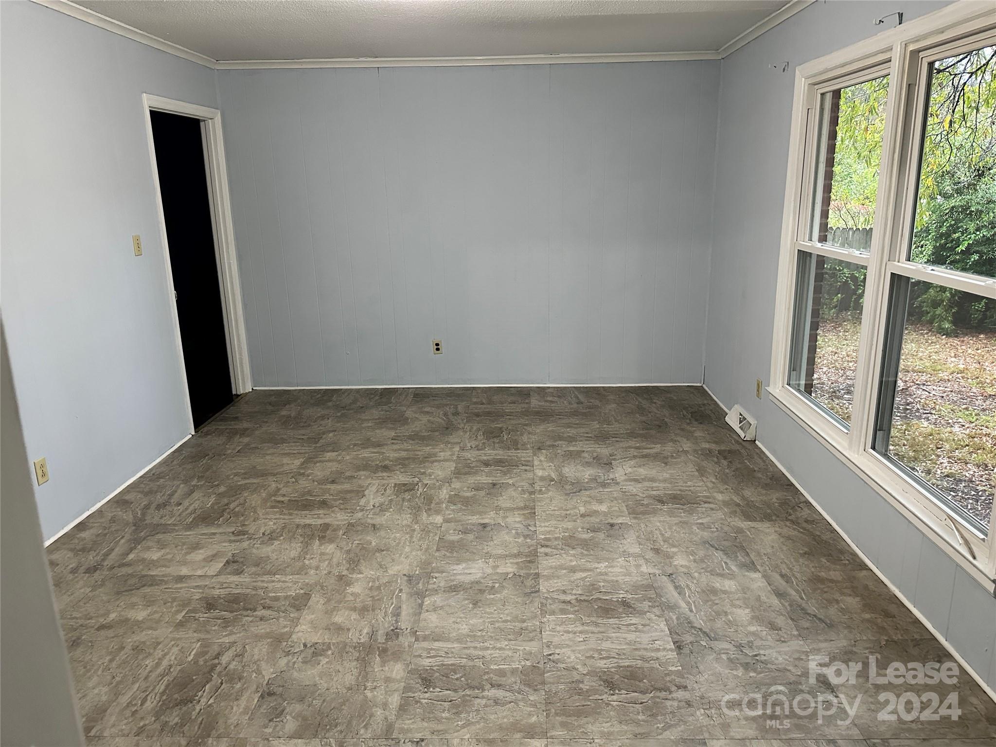 Coventry Woods - Residential Lease