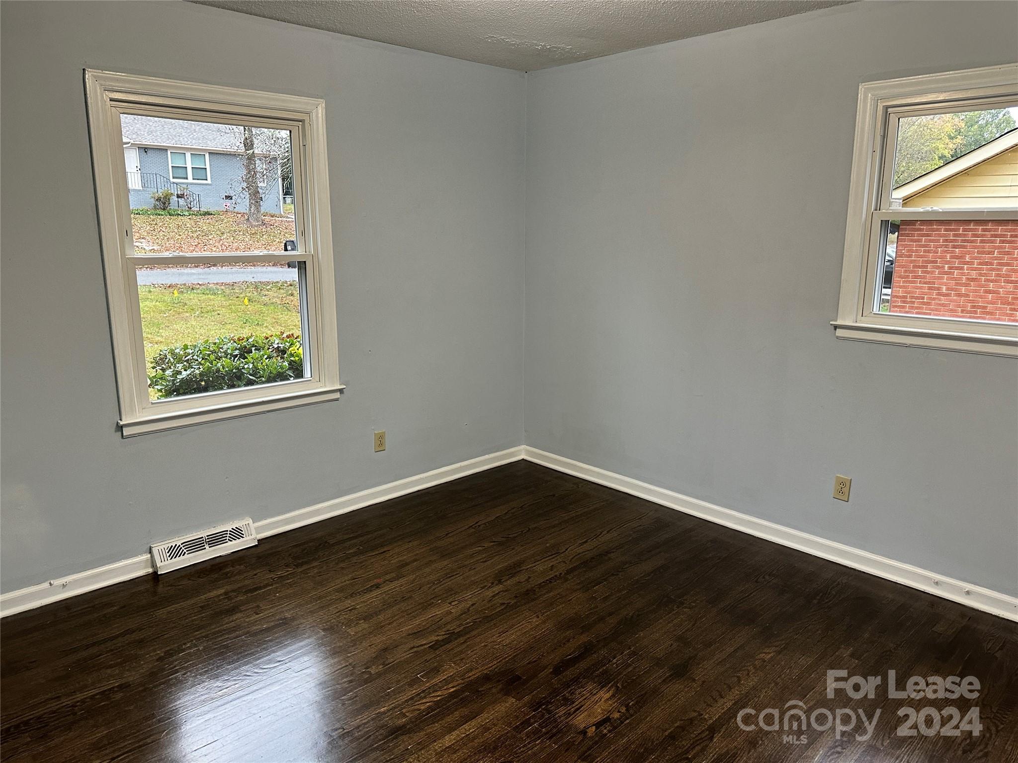 Coventry Woods - Residential Lease