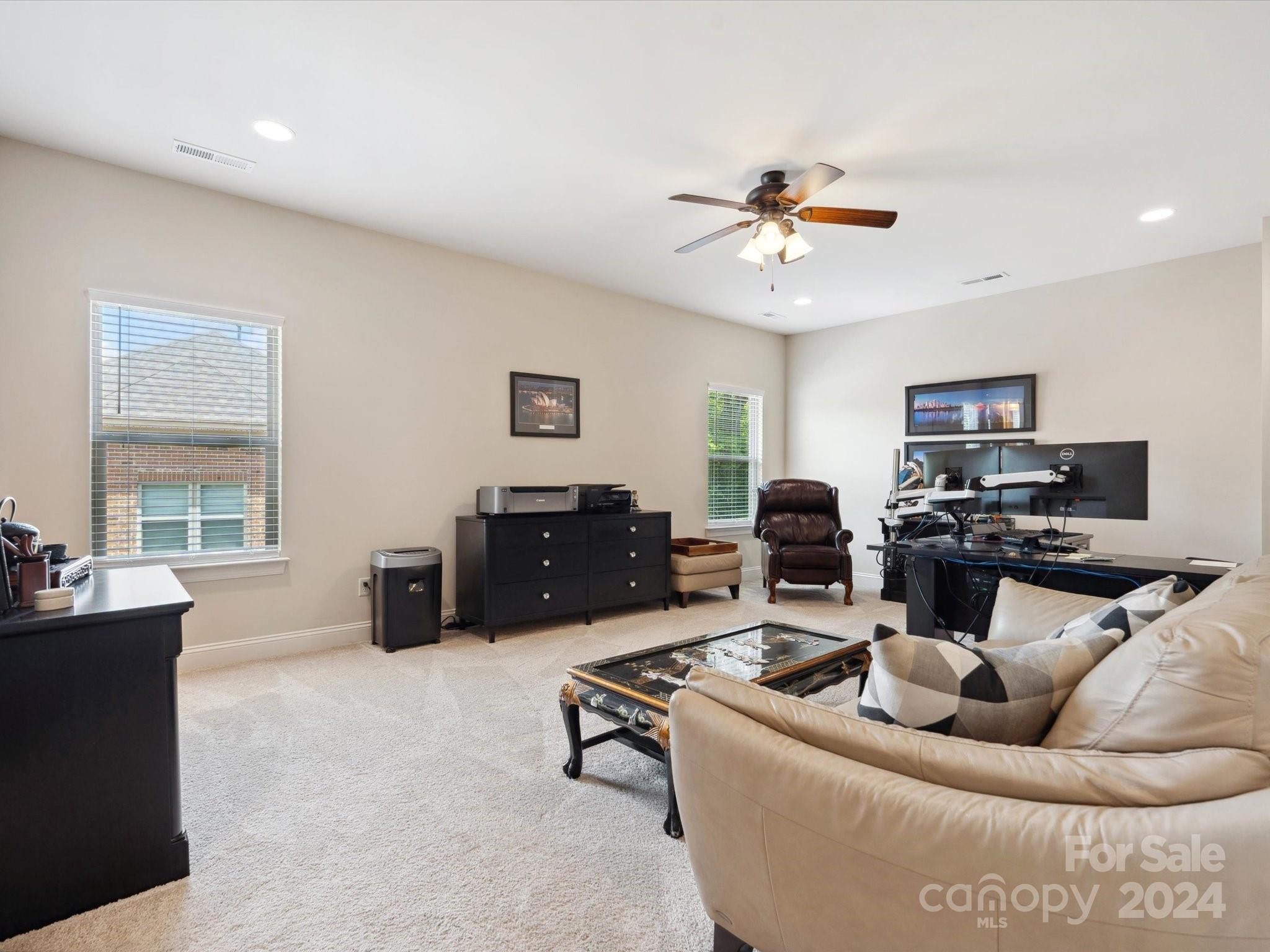 Barber Rock - Residential