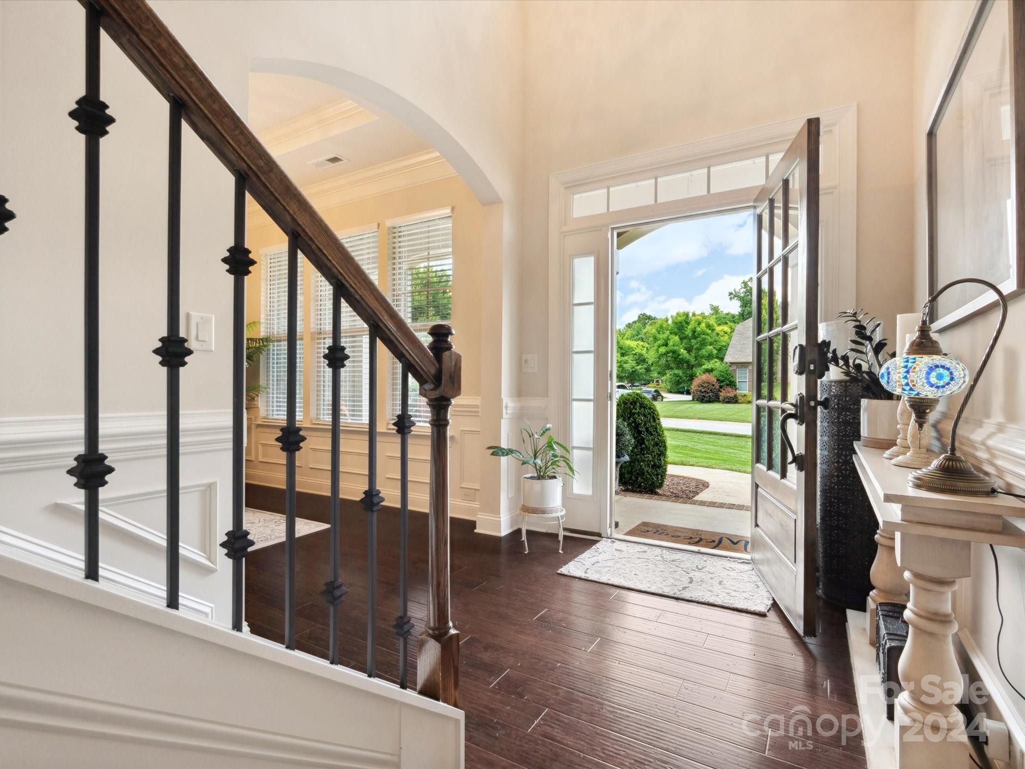 Barber Rock - Residential