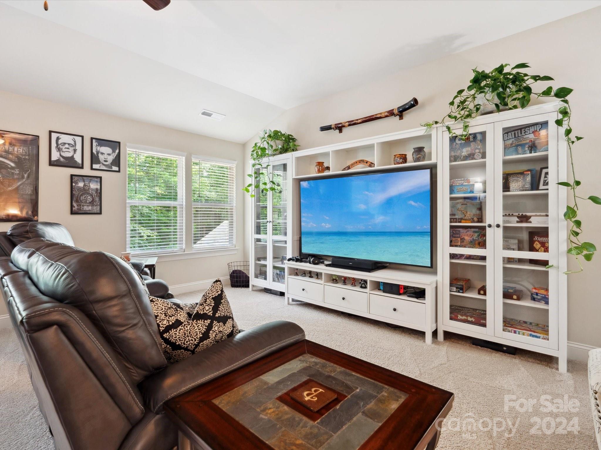 Barber Rock - Residential