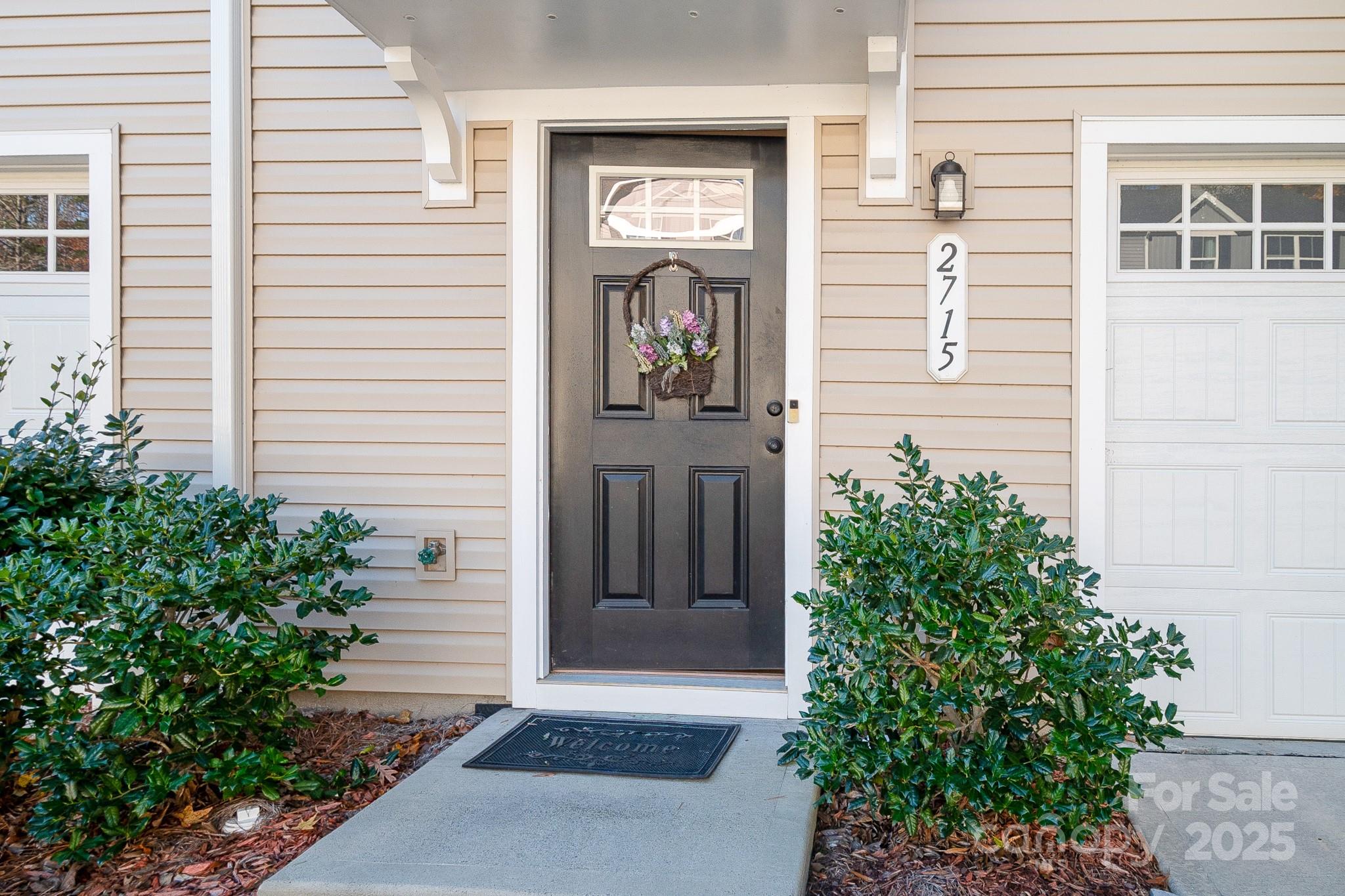 2715 Sydney Overlook Lane