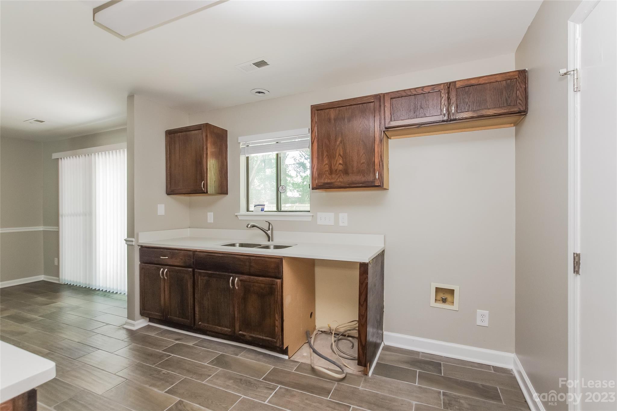 Hickory Ridge - Residential Lease