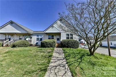 Photo of 312 Hoskins Mill Lane #D, Charlotte, NC 28208 (MLS # 4422645)