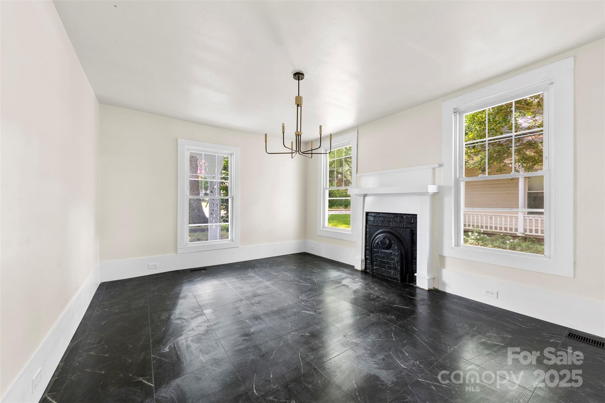 522 Alexander Street